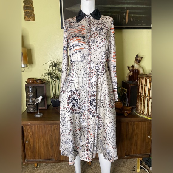 Ladies retro boho button up dress beaded MOD contemporary avant-guards vintage - Picture 4 of 10